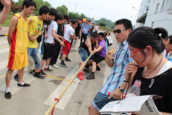 湖州固奶 拔河赛