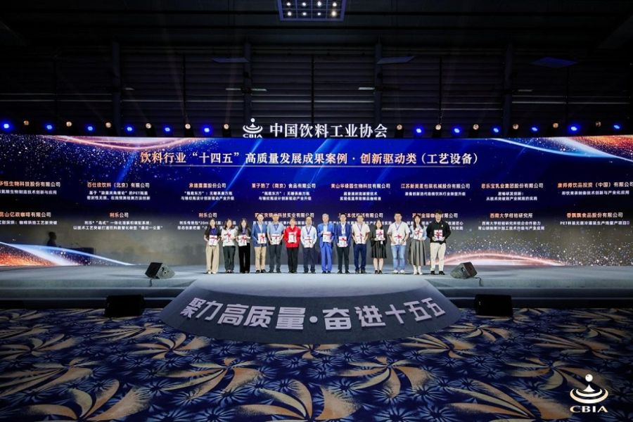 1776231956166061avb4.jpeg 05.jpeg